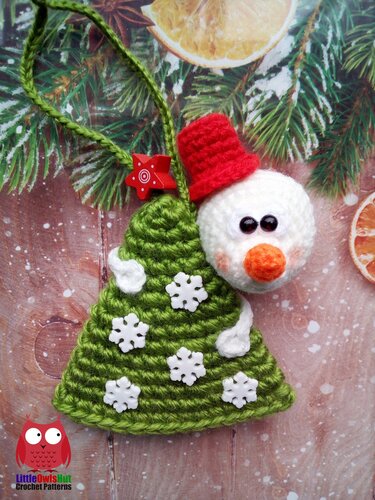 281 Crochet Pattern - Snowman on a Christmas Tree decor - Amigurumi