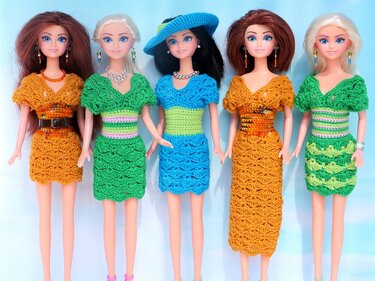 Modernes Puppenkleid mit Sommerhut für kleine Puppen - Häkelanleitung