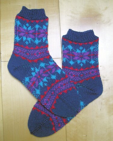 Strickanleitung Socken "Eiskanal" Größe 38/39