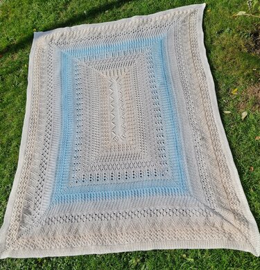 Häkelanleitung Kuscheldecke Saon