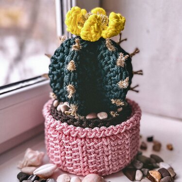 Easter basket cactus crochet pattern PDF and video tutorial