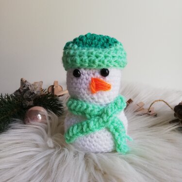 Häkelanleitung Amigurumi, Adventskalender, Geschenkbote, Deko und mehr