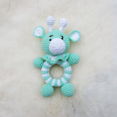 Crochet rattle giraffe