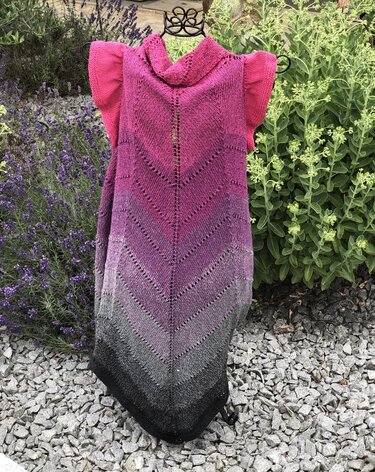 Weste Ajourstreifen mit Flügelärmelchen - Stricken