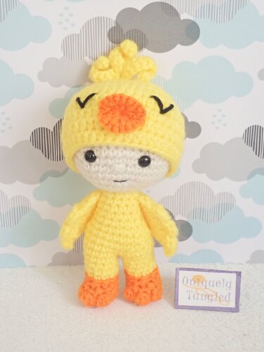 Felton in Chick Costume- Crochet Amigurumi PDF- English