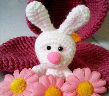 224 Crochet Pattern - Little Bunny with a flower house - Amigurumi PDF file by Knittoy CP