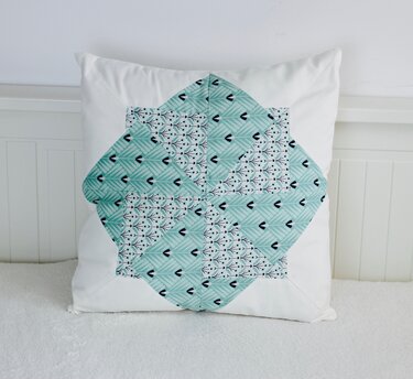 Patchworkkissen Triangle Nr. 3 Wings of eagles - Nähen