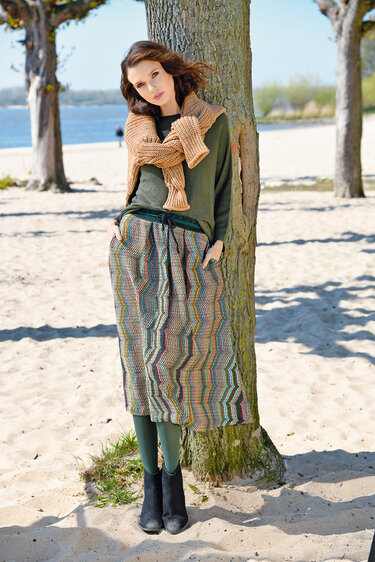 Wadenlanger Rock mit bunten Zackenstreifen (Nähanleitung) - Bild 4