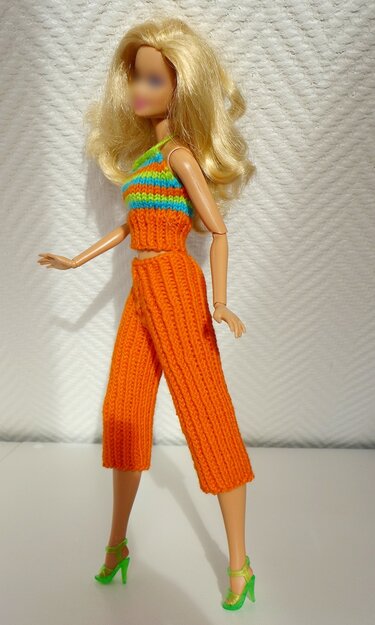 3 Strickanleitungen: Hose, Latzhose, Top - für kleine Anziehpuppen