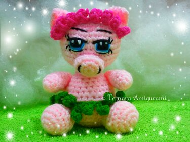 Crochet pattern of Mikka, the sweet pig PDF ternura amigurumi english- deutsch- dutch
