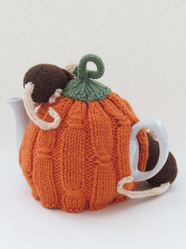 Harvest Pumpkin Tea Cosy - Knitting