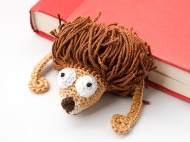 Amigurumi Crochet Lion Bookmark
