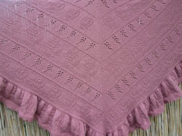 "MADAME ROSE"  Dreiecktuch-Schultertuch - Stricken