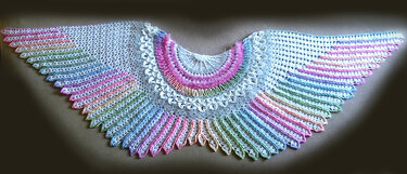 Petra Perle’s shawl „Wings of Love“ - Crochet
