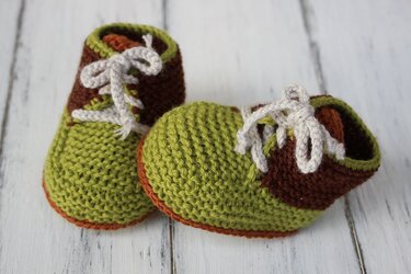 Strickanleitung. Babyschuhe