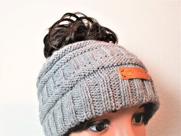 140 Strickanleitung Mütze Duttmütze Zopfmütze Wurm