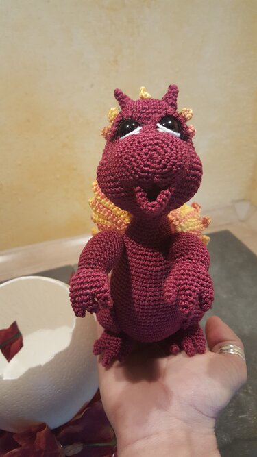 Häkelanleitung Drachenbaby "Sakura-Star"