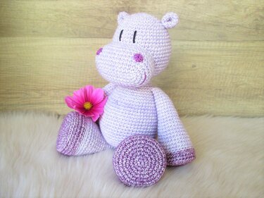 Nilpferde Hazel und George - Häkelanleitung