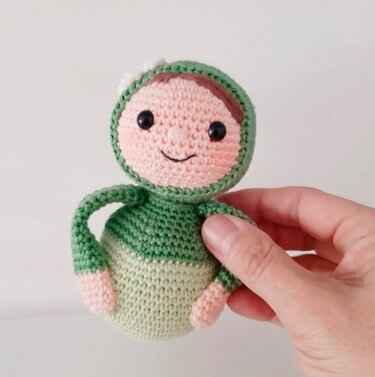 Little Miss Green - Crochet