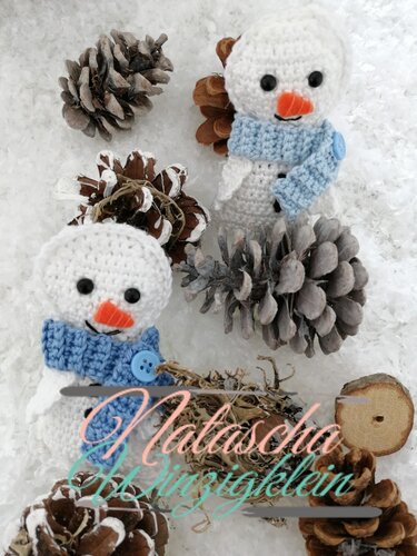 Kleiner Schneemann Helmut - Häkeln