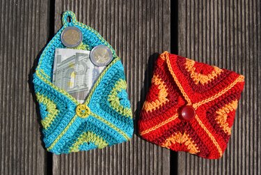 Geldbörse GRANNY (ca. 10 x 10 cm) - Häkeln