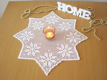 Häkelanleitung: Deko Deckchen Stern