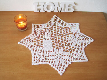 Zierdeckchen Weihnacht - Häkelanleitung