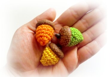 Häkelanleitung kostenlos | Gehäkelte Eicheln