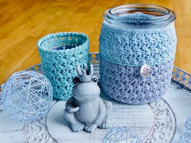 Windlicht umhäkeln im Blümchenmuster