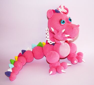 Dragon Pinky - Crochet