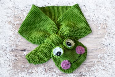 Knitting Tutorial Baby and Toddler Scarf