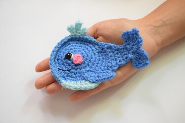 Undersea sweetness baby blanket with 7 sea creatures appliques - Crochet