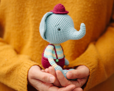 Amigurumi pattern, crochet elephant pattern