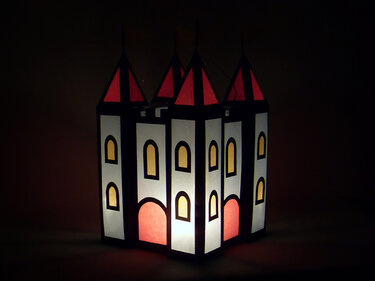 St. Martin-Laterne – Ritterburg – Bastelvorlagen mit Anleitung - Basteln