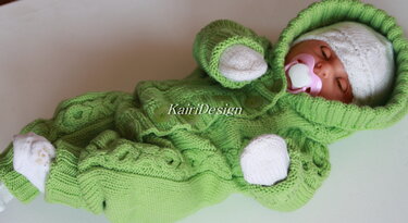 Knitted Baby jumpsuit/overall - Knitting