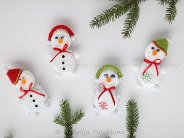 Leuchtende Schneemänner - Perfekte Dekoration für Winterzeit - Häkeln
