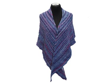 Crescent Shawl 'April Weather' - Knitting