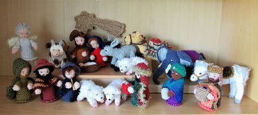 Häkelanleitung Figuren für die Weihnachtskrippe:  Maria, Josef, Jesus, Ochse, Esel, Weihnachtsstern