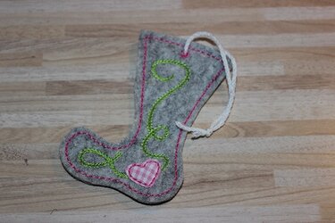 WeihnachtsStiefel - Anhänger Stickdatei 10x10 - Sticken