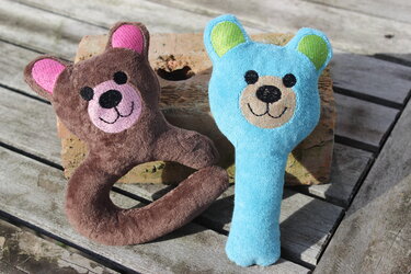 Greifling & Rassel Stickdatei ♥ ITH Bär - Sticken