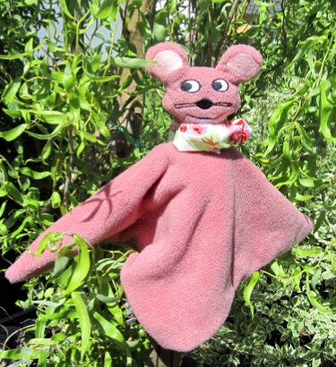 Stickdatei Schmusetücher ITH - 5 verschiedene Köpfe für den Rahmen 13 cm x 18 cm - Sticken