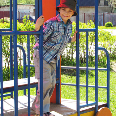 Shirt for boys and girls.Sizes: 2-9 to fit children 2 to 9 years. - Sewing