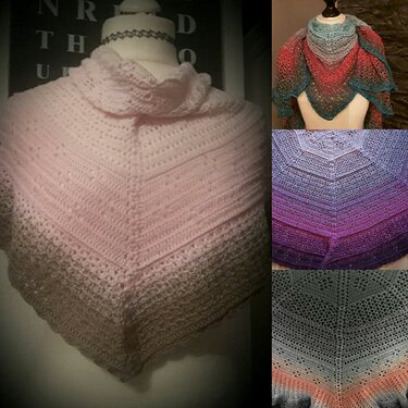 Collage aus vier gehäkelten Dreieckstüchern in Rosa-Beige, Türkis-Rot, Violett und Grau-Orange mit unterschiedlichen Spitzen- und Strukturmustern.