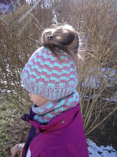 PDF Häkelanleitung für eine Messy-Bun-Beanie / Beanie und passendem Loop - Bild 10