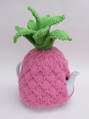 Large Pineapple Tea Cosy - Knitting