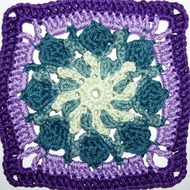 H&auml;kelanleitung * Granny Square &ldquo;Spikes&rdquo; - Häkeln
