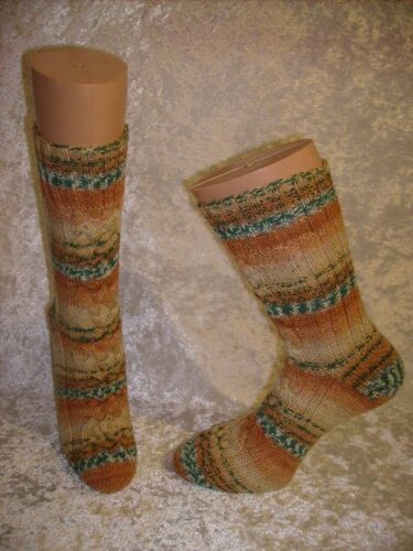 Sockenmuster Zopfband Gr 37 bis 46 - Stricken