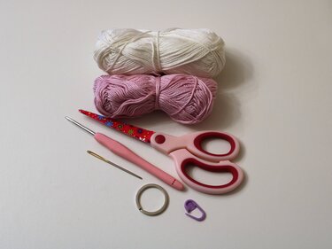 Schlüsselanhänger Blume Ø ca.5cm - Häkeln