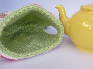 Teddy Teatime Tea Cosy - Knitting