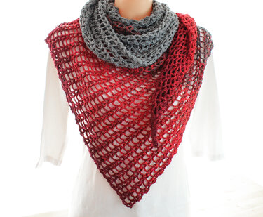 Triangle Shawl „Red Coral“ – Crochet Pattern - Image 8